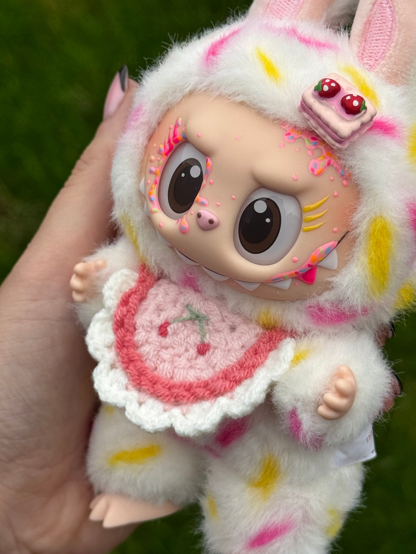 A Sweet Tooth Series - Eton Mess Limited Edition Lamoomoo (Standing)