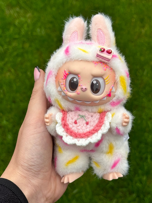 A Sweet Tooth Series - Eton Mess Limited Edition Lamoomoo (Standing)