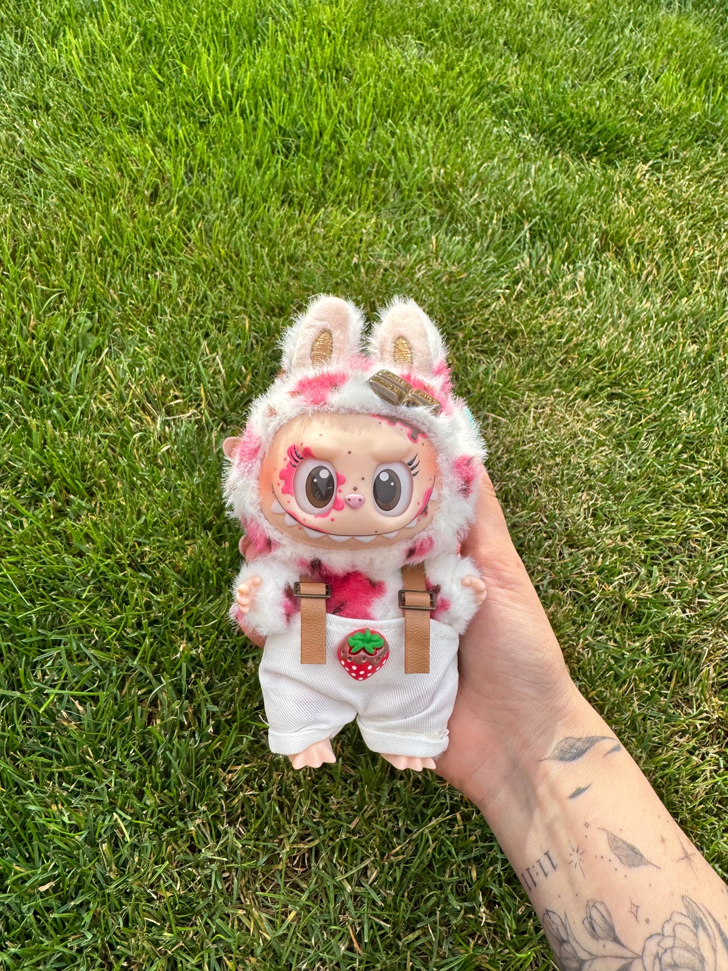 Strawberry Choccy Lamoomoo (Limited Edition)