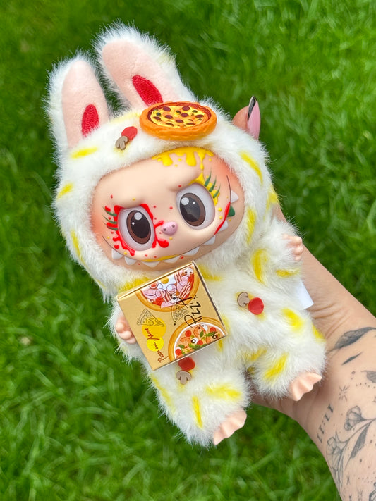 A PizzaShop Lamoomoo (with grated cheese) Limited Edition