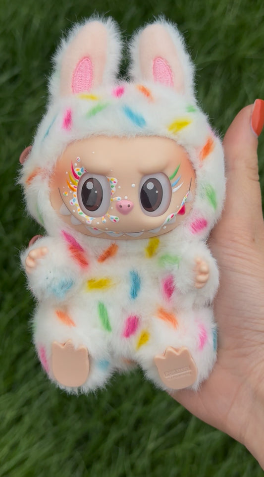 Funfetti Lamoomoo (Limited Edition) Sitting Down